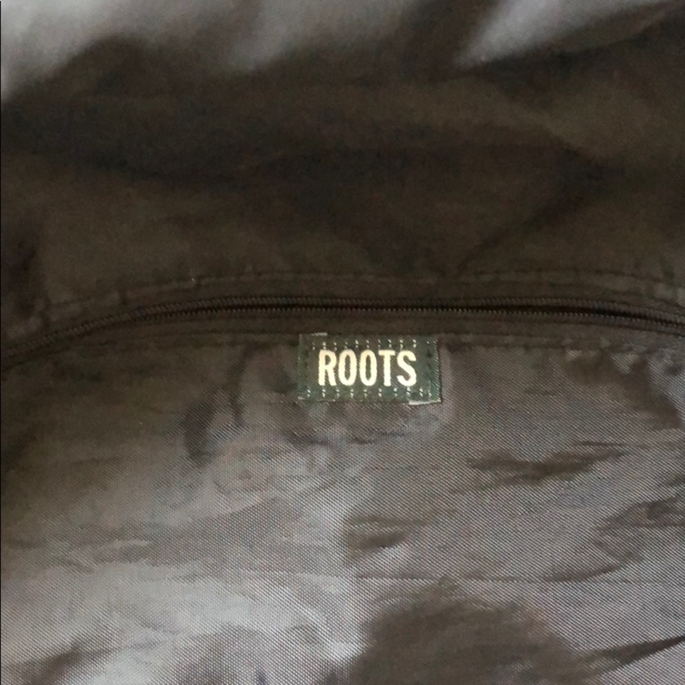 Roots Weekend Bag - Picture 5 of 5